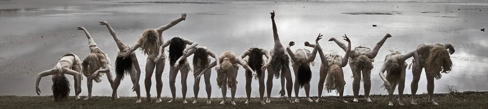 Cracks in the seams - Everybody